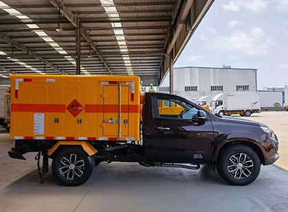 舒城爆破器材运输车