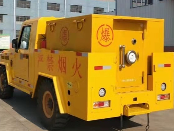 舒城凯龙爆破器材运输车：保障爆破任务的安全运行